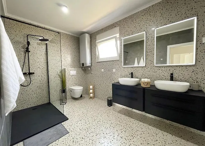 Villa House Mila *