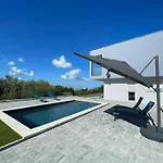 House Mila Villa