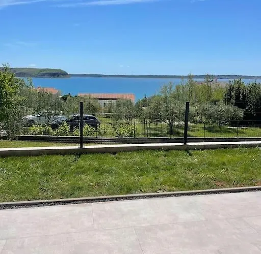 House Mila Вилла *